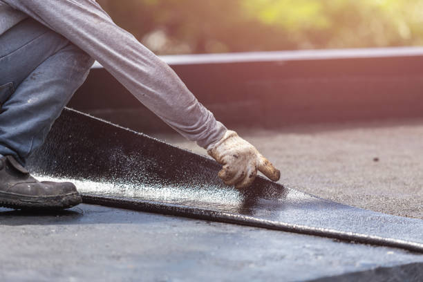 Professional Vapor Barrier Installation technician working in Roselle, NJ